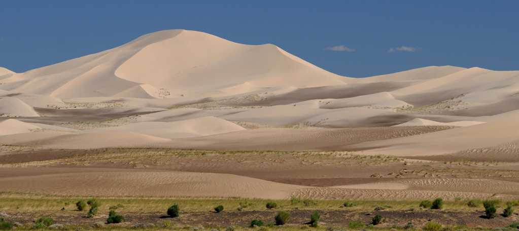 广袤的蒙古沙漠戈壁