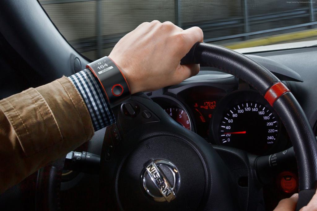 日产Nismo手表,智能手表,汽车,测试,应用程序,显示,手,审查,控制（水平）