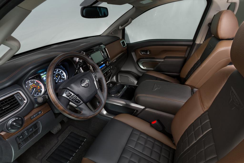 日产泰坦,XD,2015年汽车,底特律,SUV,混合动力,生态安全,审查,试驾,室内,红（水平）