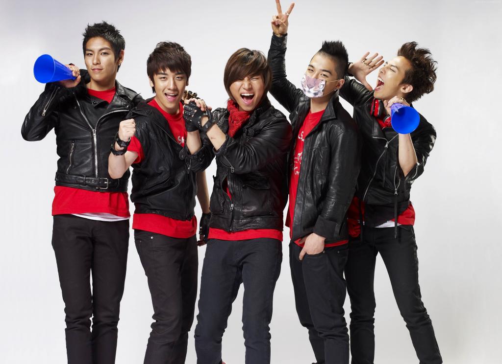 Big Bang,Top音乐艺人和乐队,G-Dragon,T.O.P,Taeyang,Daesung,Seungri（横向）