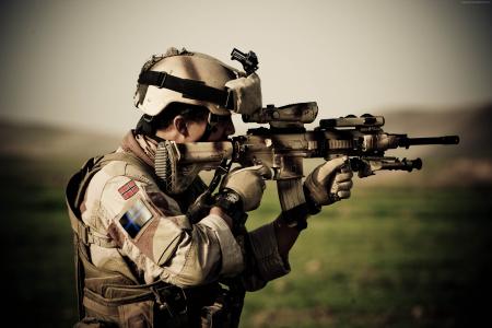 HK416, soldier, Heckler & Koch, Norwegian Army, assault rifle, camo, scope (horizontal)