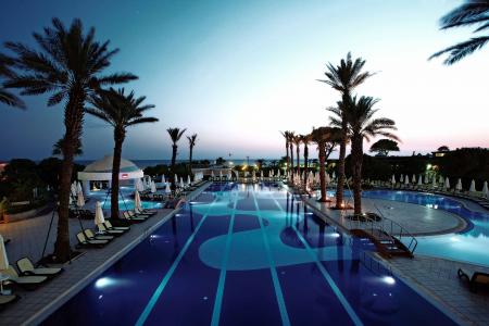 Limak亚特兰蒂斯豪华酒店,最好的酒店游泳池2017年,旅游,旅游,度假,度假,游泳池,棕榈树,日光浴床（卧式）