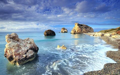 塞浦路斯岩海岸
