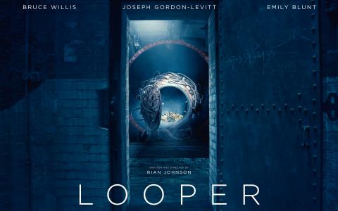 Looper 2012电影