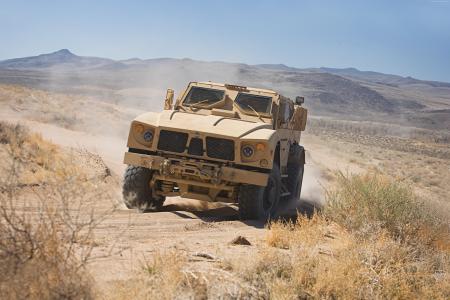 M-ATV,奥什科什,MRAP,TerraMax,步兵机动车,田野,沙漠（水平）