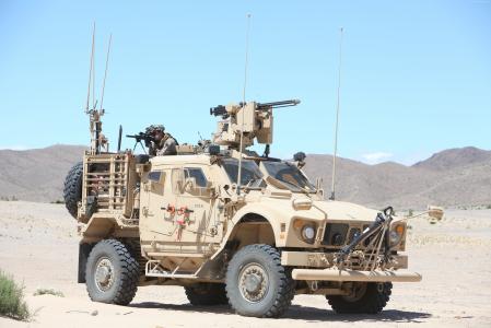 M-ATV,奥什科什,MRAP,TerraMax,SXF,步兵机动车,沙漠（水平）