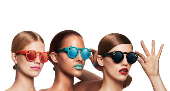 Snapchat眼镜,女孩,蓝色的嘴唇,谷歌眼镜,Snapchat（横向）