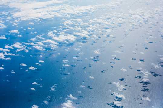 太平洋上空的云图片