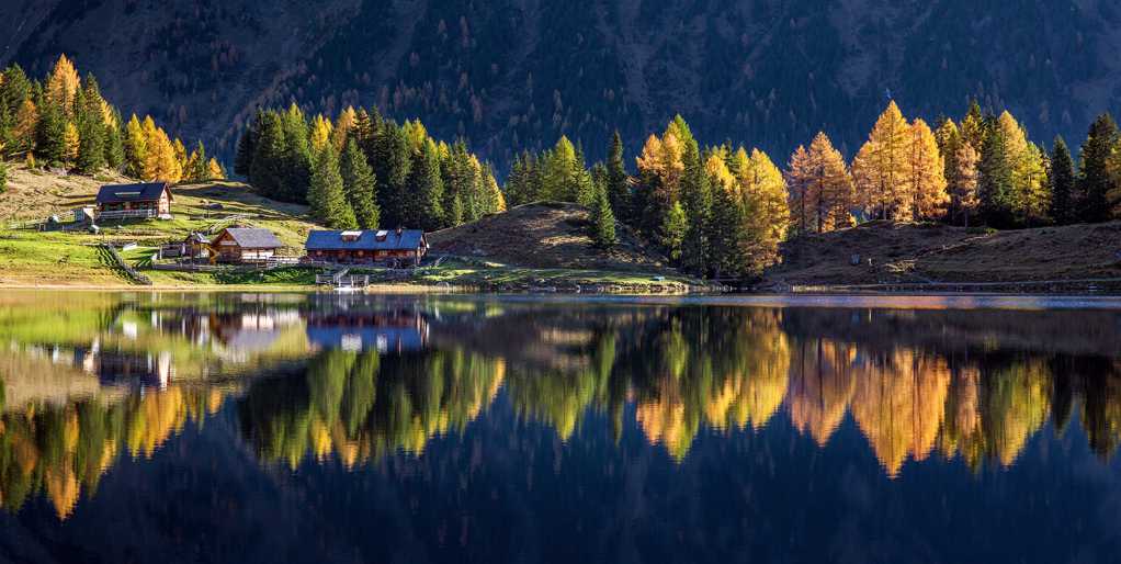 奥地利镜子湖风光图片
