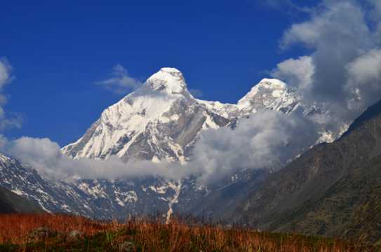 壮丽的喜马拉雅山图片