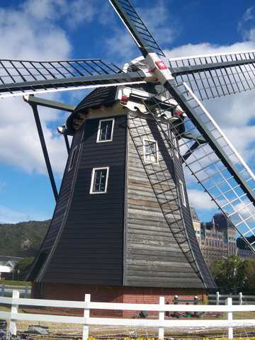豪斯登堡风车图片