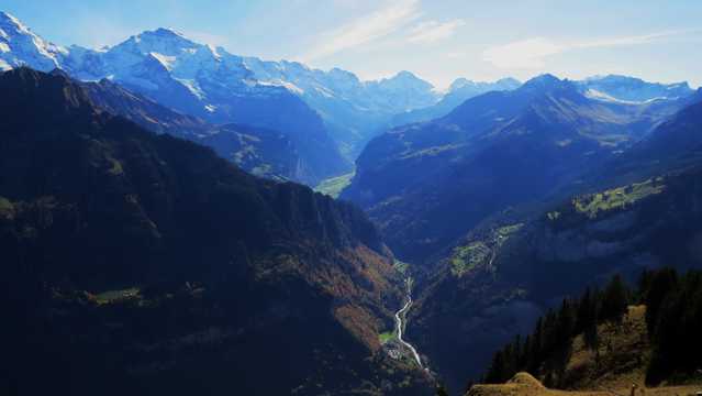 瑞士山峦景观图片