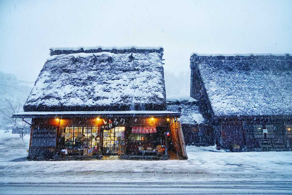 日本白川乡雪景自然风光图片