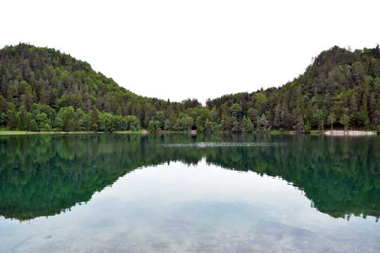 秀美的山川湖水景观图片