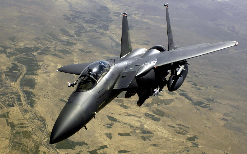 空军F 15E罢工鹰飞机